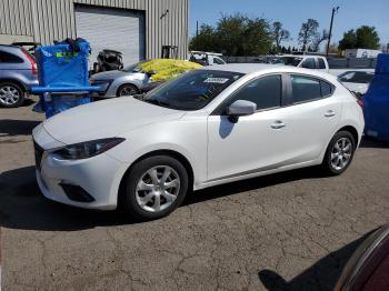  Salvage Mazda 3