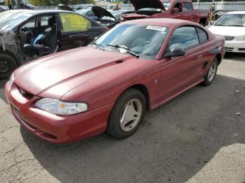  Salvage Ford Mustang