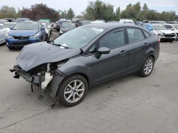  Salvage Ford Fiesta