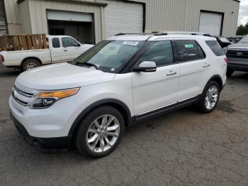  Salvage Ford Explorer