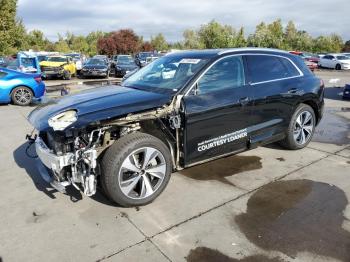  Salvage Audi Q8