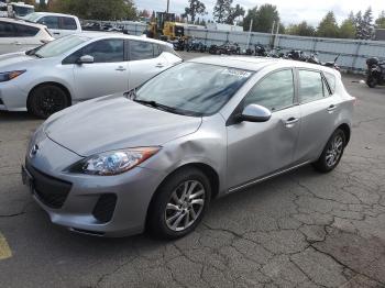  Salvage Mazda 3