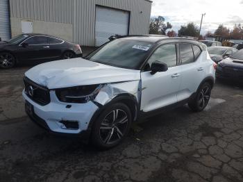  Salvage Volvo XC40