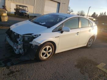  Salvage Toyota Prius