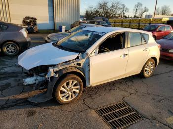  Salvage Mazda 3