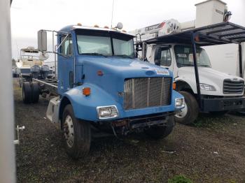  Salvage Peterbilt 330