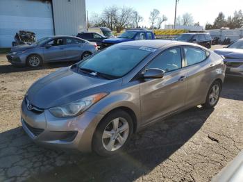  Salvage Hyundai ELANTRA