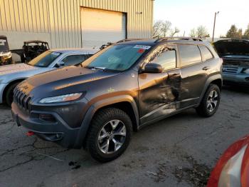  Salvage Jeep Cherokee