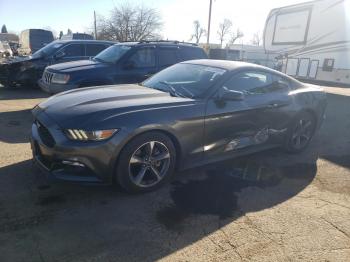  Salvage Ford Mustang