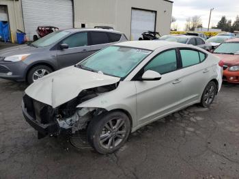  Salvage Hyundai ELANTRA