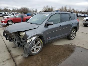  Salvage Toyota RAV4