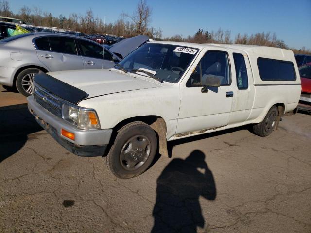  Salvage Toyota Pickup