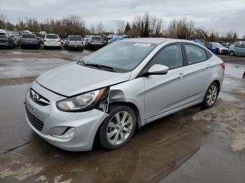  Salvage Hyundai ACCENT