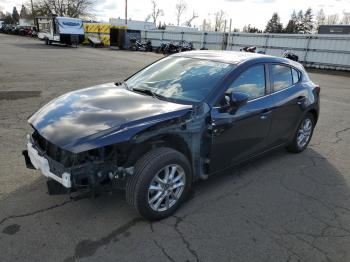  Salvage Mazda 3