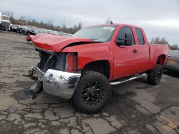  Salvage Chevrolet Silve 2500