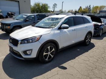  Salvage Kia Sorento