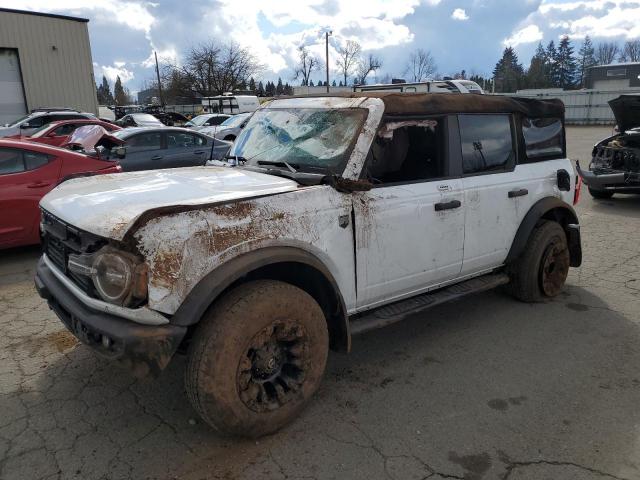 Salvage Ford Bronco