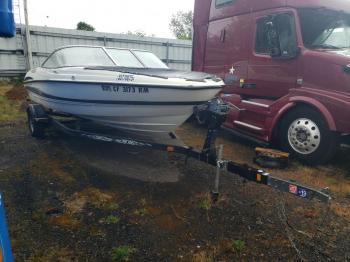  Salvage Maxum Boat