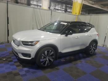  Salvage Volvo XC40