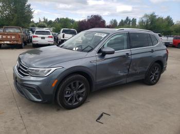  Salvage Volkswagen Tiguan