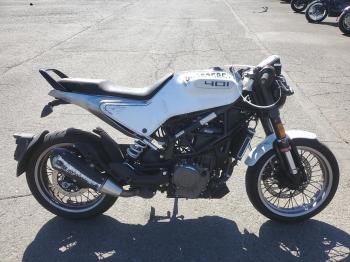  Salvage Husqvarna Vitpilen 4