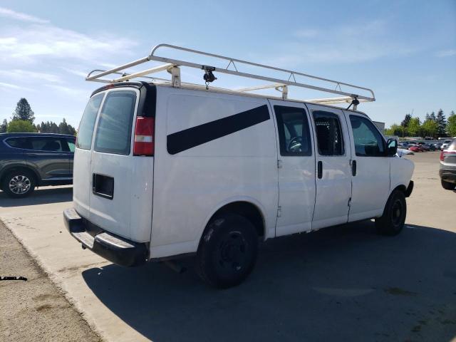 Chevrolet Express Image 2