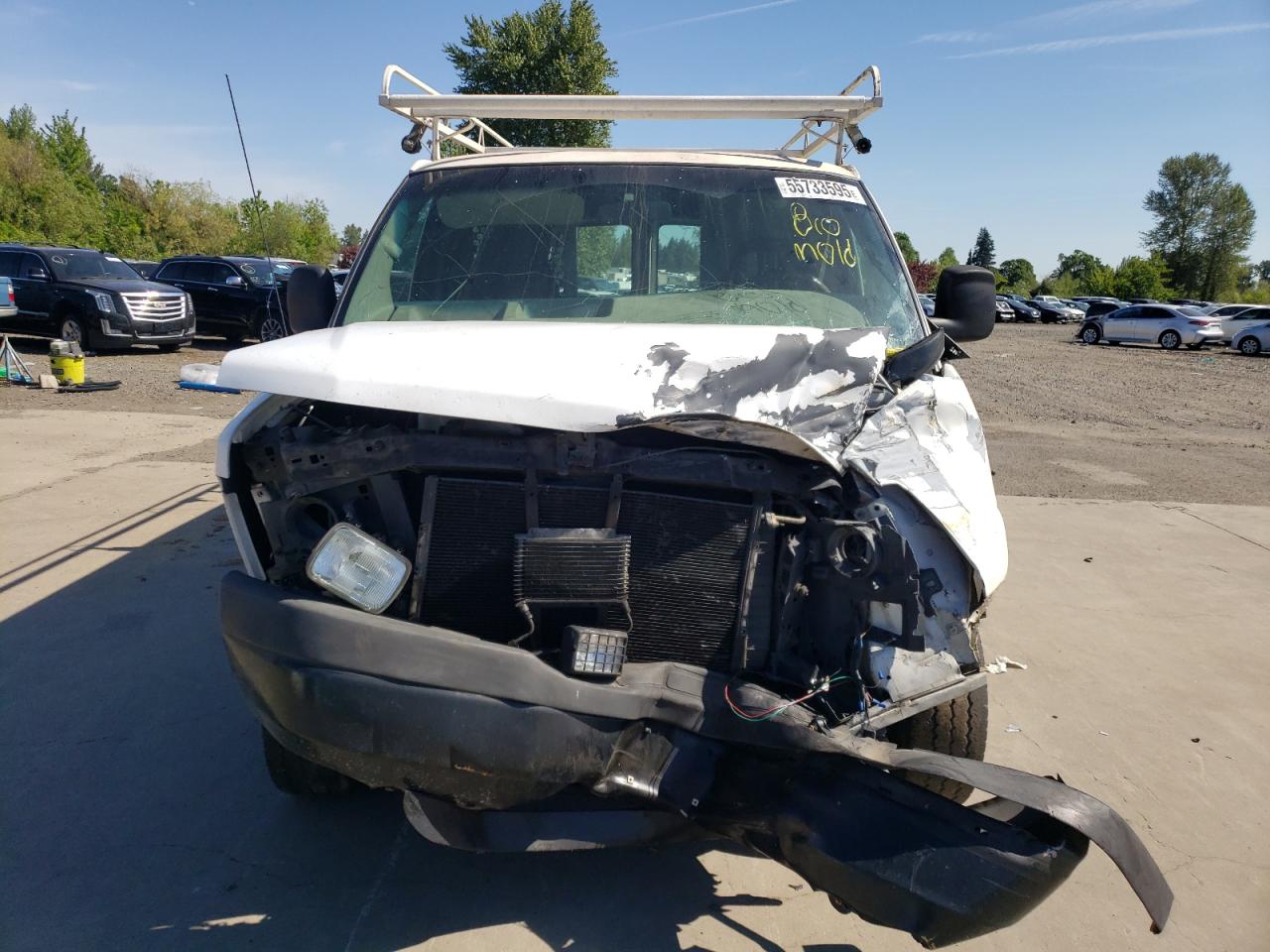 Chevrolet Express Image 7