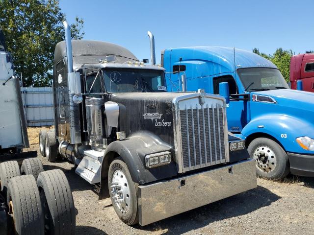  Salvage Kenworth W900