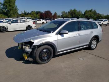  Salvage Volkswagen Golf