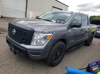  Salvage Nissan Titan