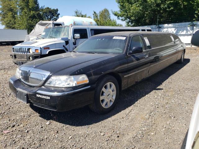  Salvage Lincoln Towncar