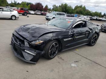  Salvage Ford Mustang