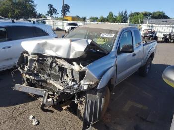  Salvage Toyota Tacoma