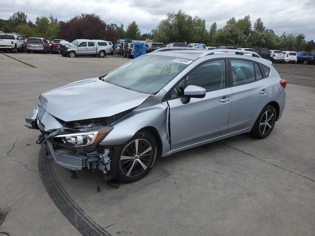 Subaru Impreza Premium Image 1