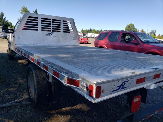 Ford F-550 Super Duty Image 4