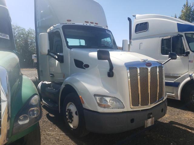  Salvage Peterbilt Tractor 579