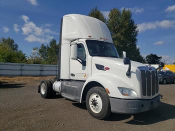  Salvage Peterbilt Tractor 579