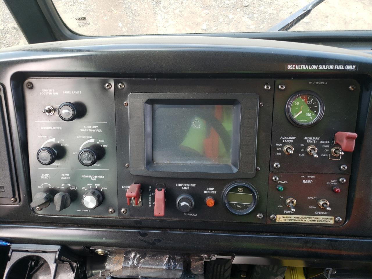 Gillig Transit Bu Low Image 8