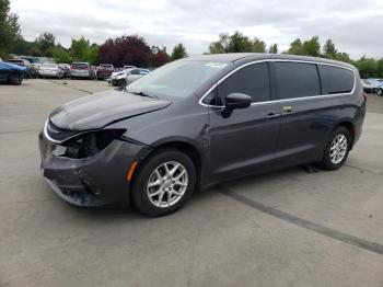  Salvage Chrysler Pacifica