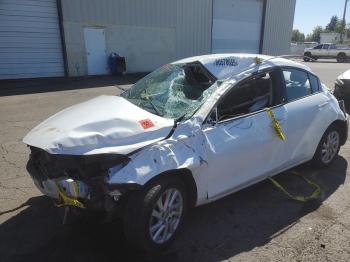  Salvage Mazda 3