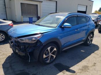  Salvage Hyundai TUCSON