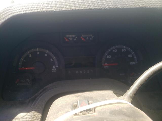 Ford Econoline E250 Van Image 10