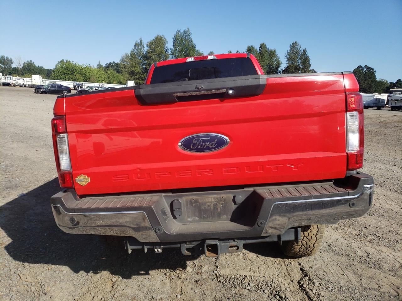 Ford F-350 Super Duty Image 12