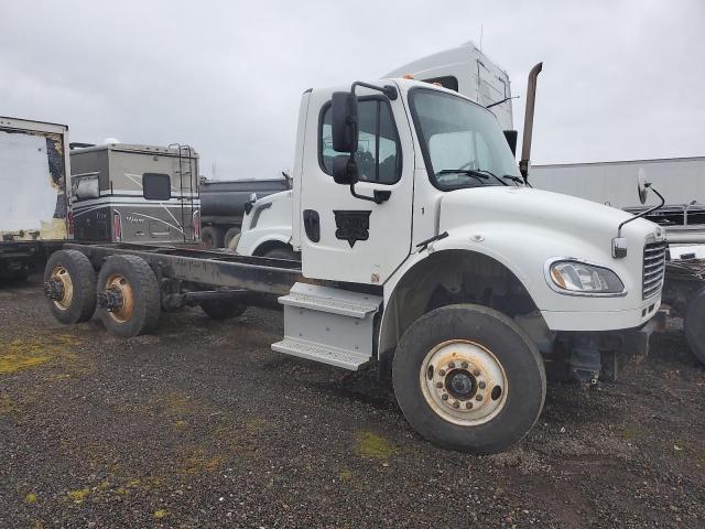  Salvage Freightliner M2