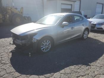  Salvage Mazda 3