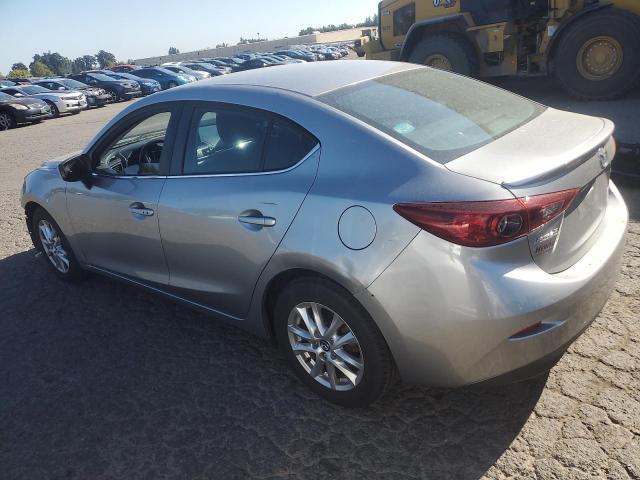Mazda 3 Touring Image 4