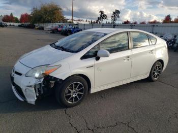  Salvage Toyota Prius
