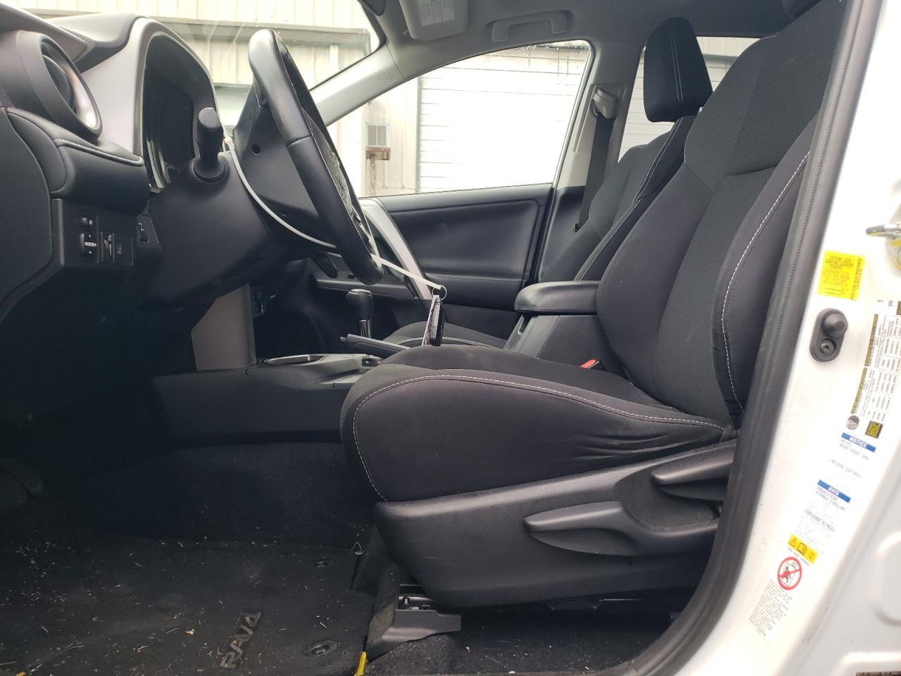 Toyota RAV4 Adventure Image 11