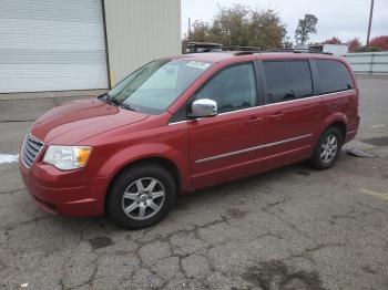  Salvage Chrysler Minivan