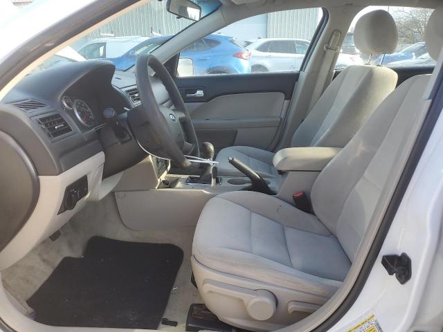 Ford Fusion S Image 11